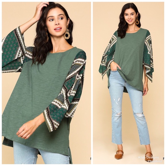 🛍LAST 1! Scarf Print Diagonal Sleeve Tunic! - Picture 2 of 4